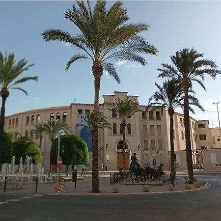 Estudio A Cerca Del Auditorio Y El Mercado Central De Alicante Luaran gambar